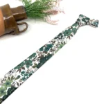 Jungle Green Floral Necktie on Ecru Background - Image 4